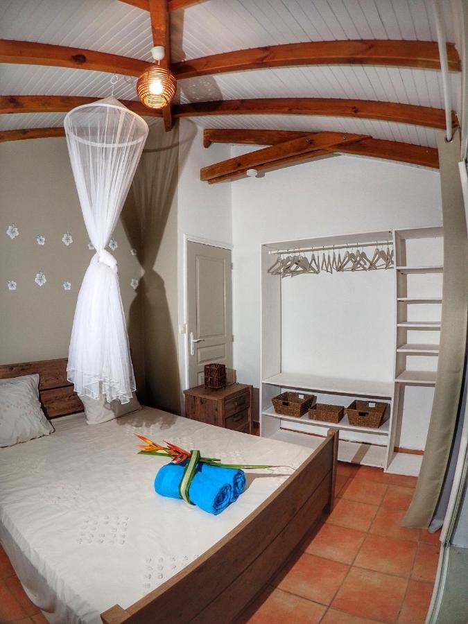 Gite Kaz A Topaze, Piscine, Jardin Tropical Sainte-Rose Ngoại thất bức ảnh
