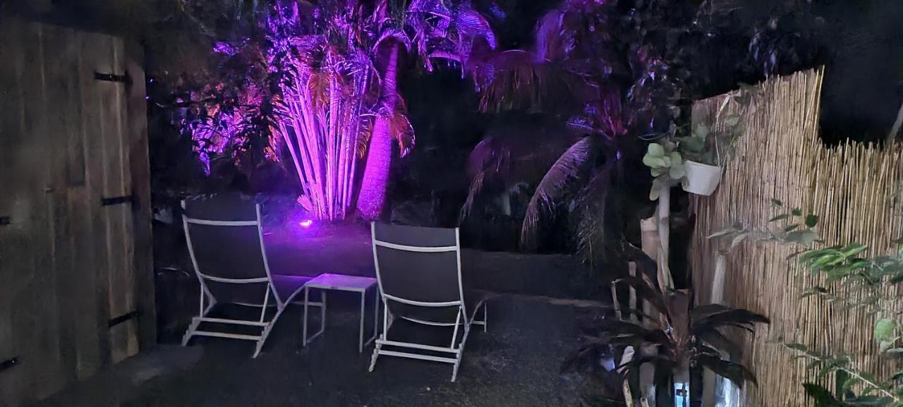 Gite Kaz A Topaze, Piscine, Jardin Tropical Sainte-Rose Ngoại thất bức ảnh